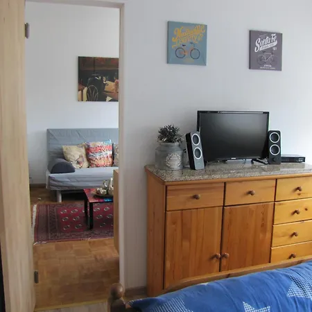 Haus Apartament *
